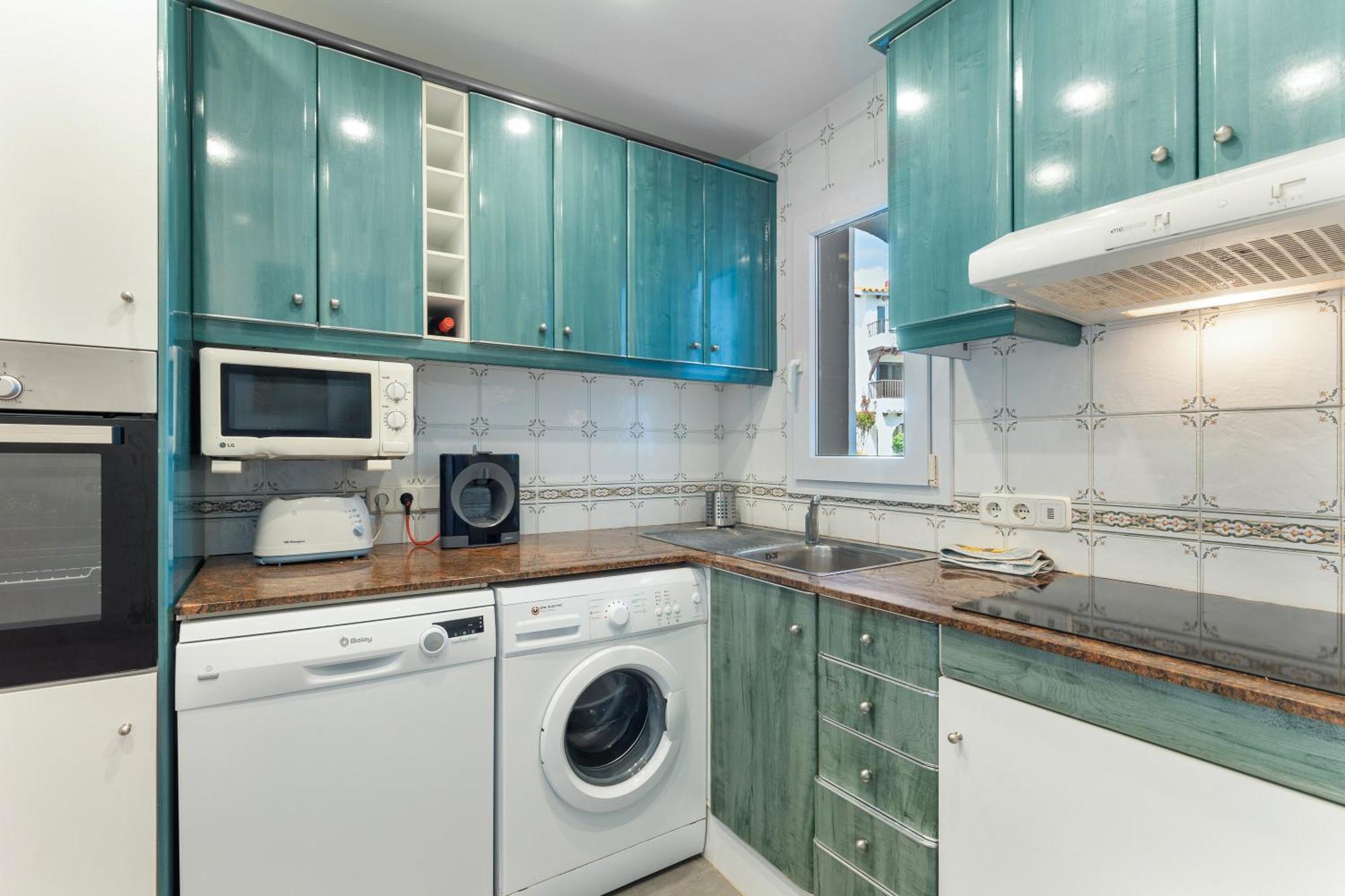 Апартаменты La Gardenia 41 Эс-Кастель Экстерьер фото